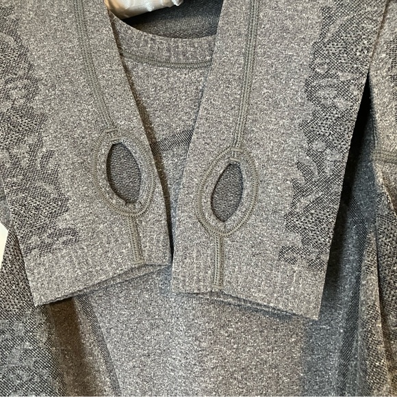 Lululemon Swiftly Tech Long Sleeved Crew in Heathered Black Lace - size 6 - Gray - Picture 8 of 11